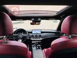 کیا ستینگەر